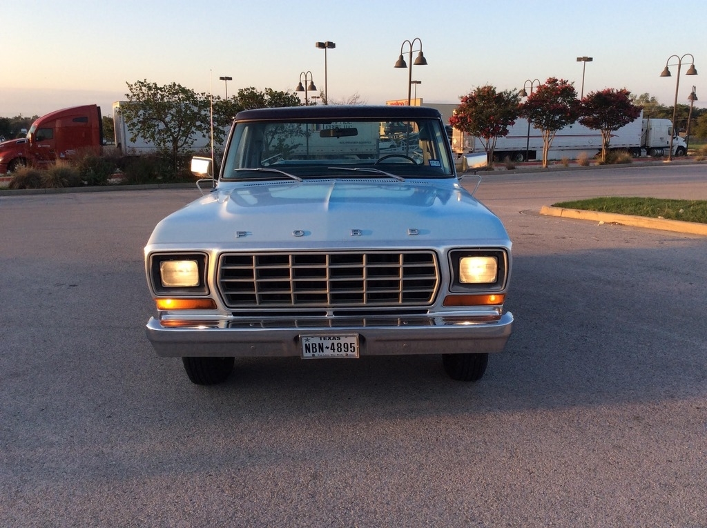 1978 Ford F-150 Lariat photo