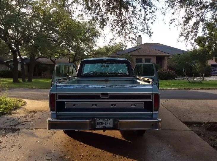 1978 Ford F-150 Lariat photo