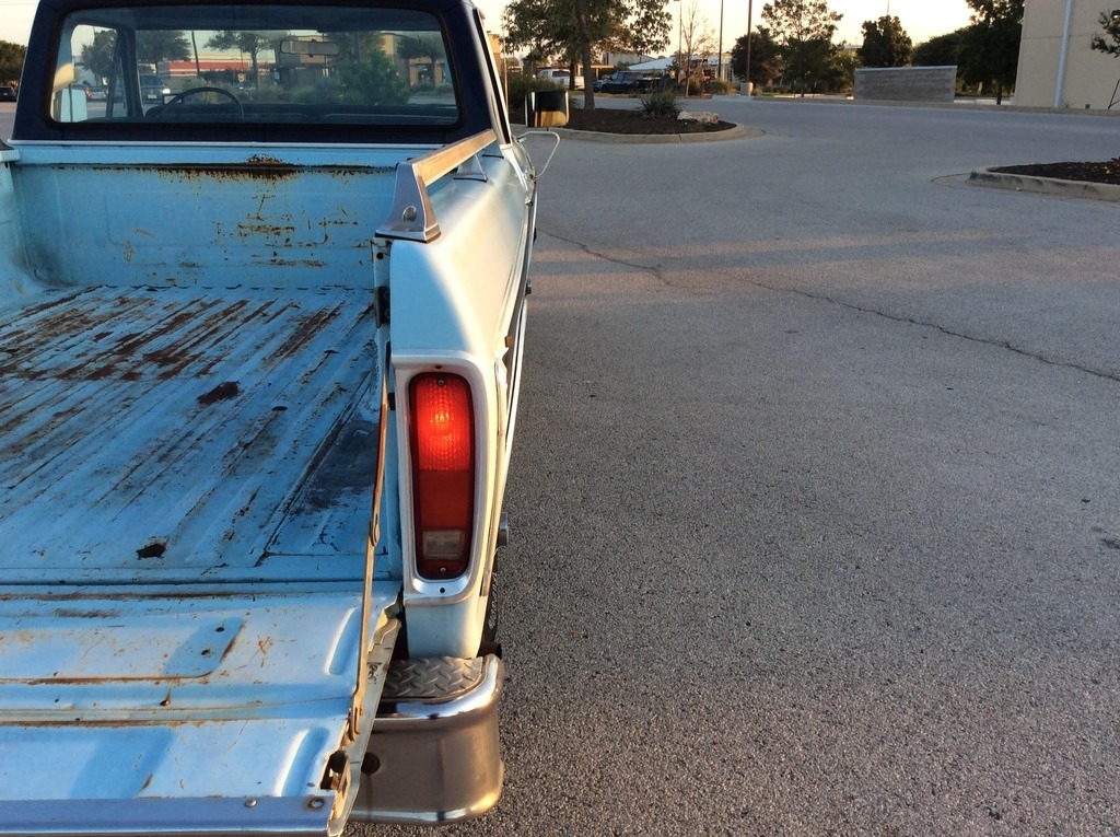 1978 Ford F-150 Lariat photo