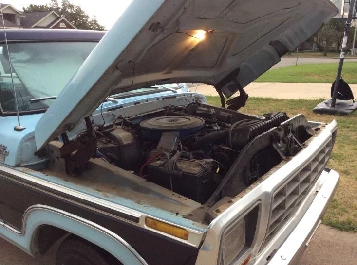 1978 Ford F-150 Lariat photo
