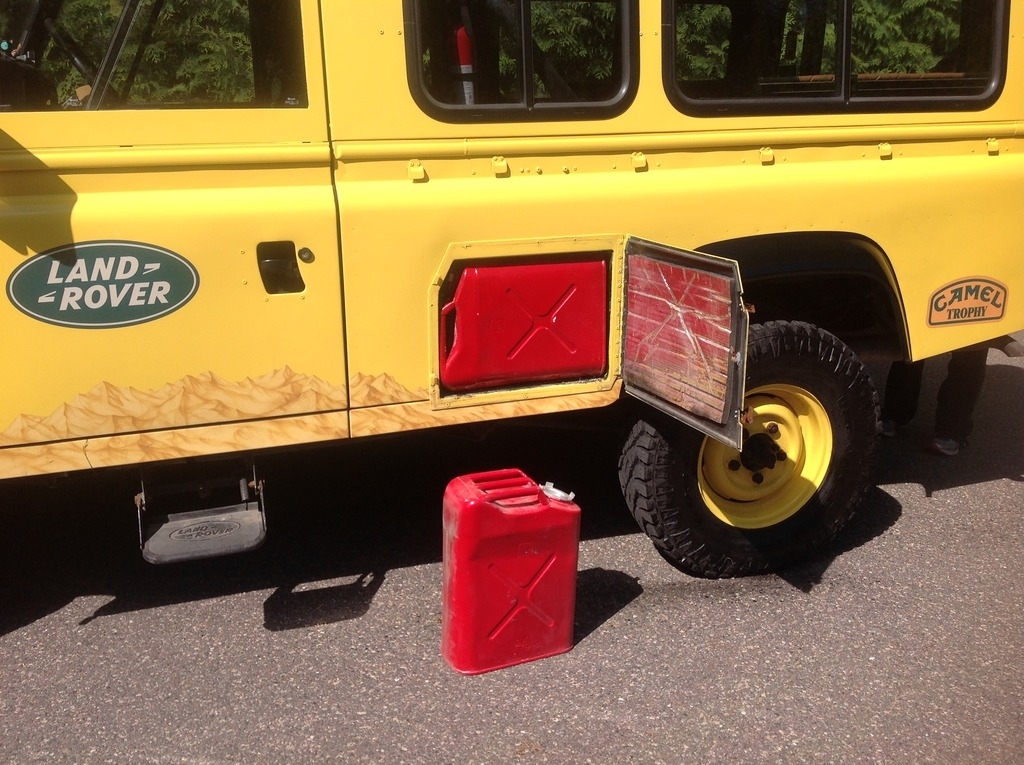 1980 Land Rover Defender 110 Camel Edition photo