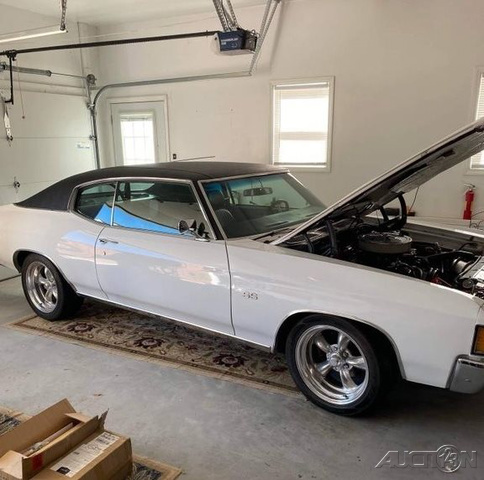 The 1972 Chevrolet Chevelle SS396 Tribute photos