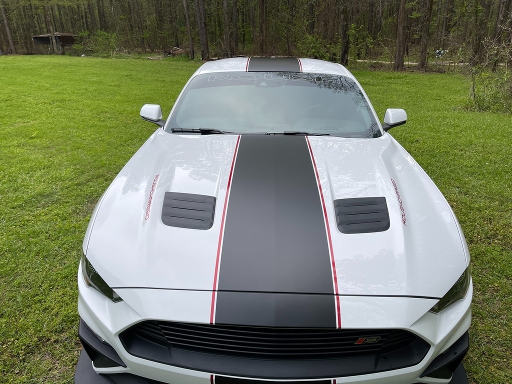 2019 Ford Mustang GT Premium photo