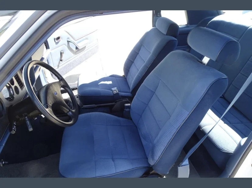 1986 Ford Mustang LX photo