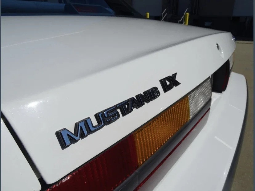 1986 Ford Mustang LX photo