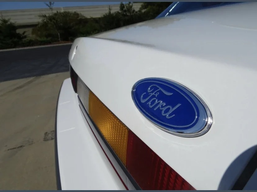 1986 Ford Mustang LX photo