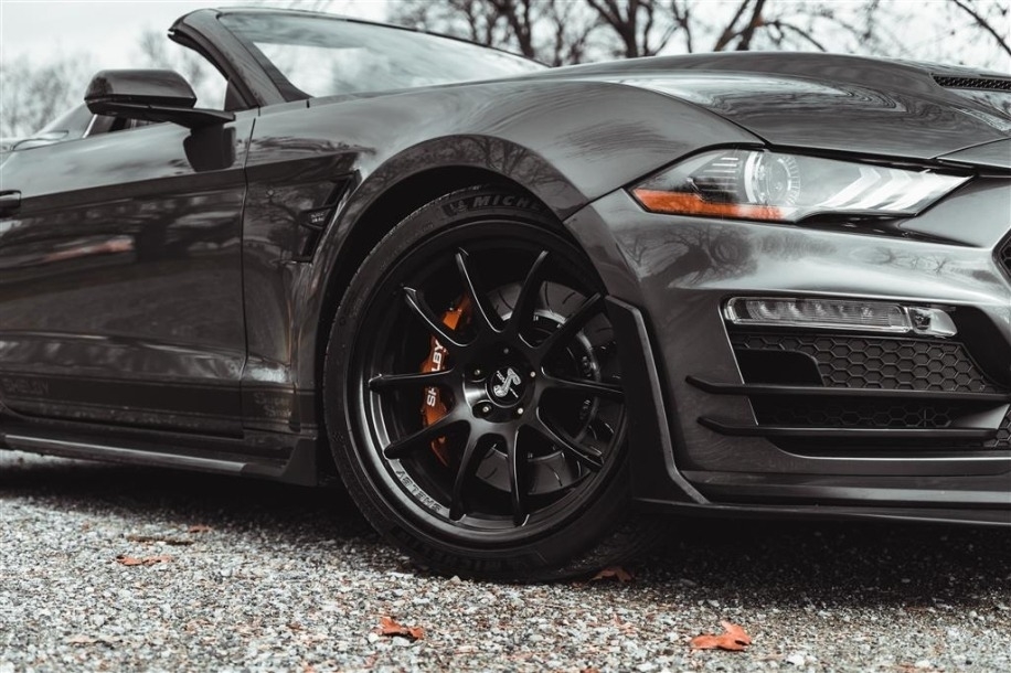 2021 Ford Mustang GT Premium photo