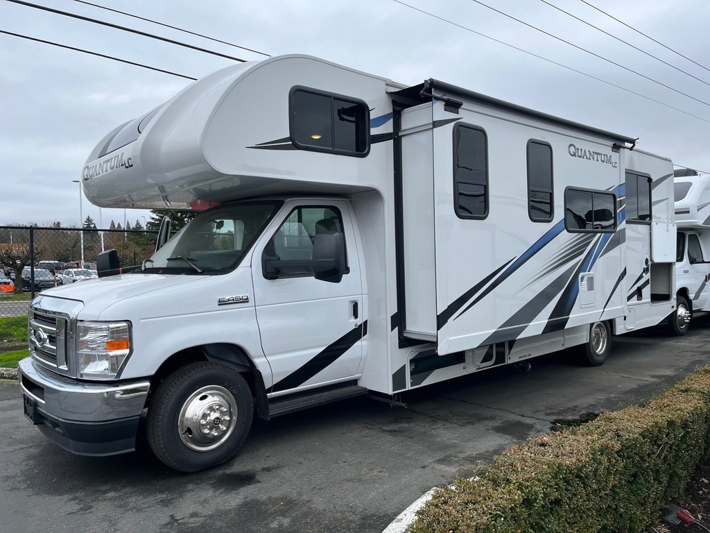 2023 Thor Motor Coach Quantum LC LC28 V8