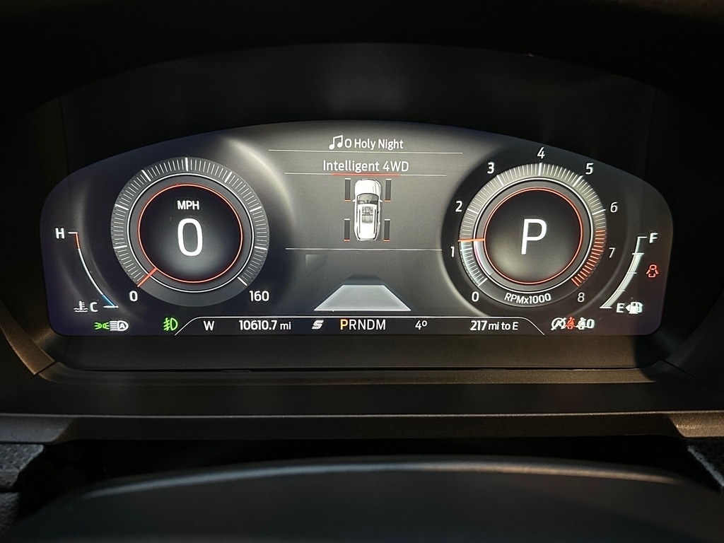 2020 Ford Explorer ST photo