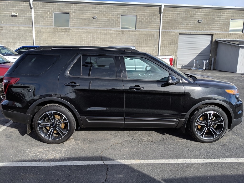 2015 Ford Explorer Sport photo