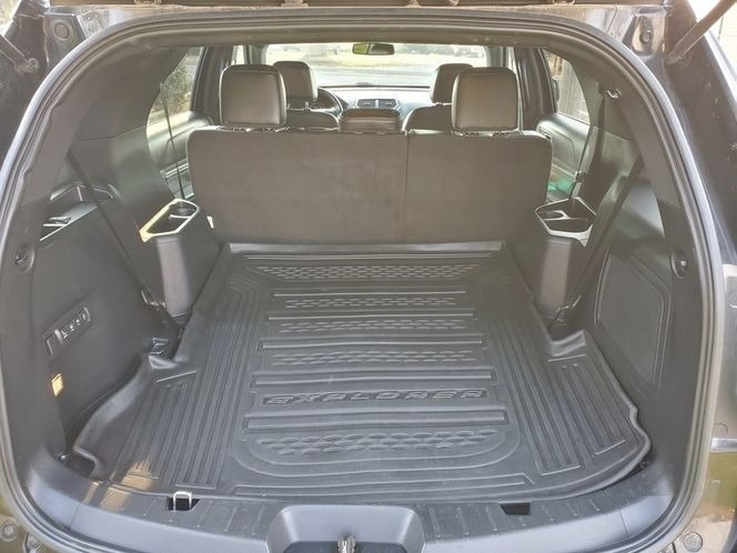 2016 Ford Explorer Sport photo