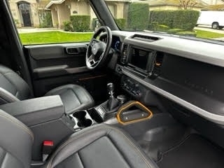 2022 Ford Bronco Badlands Advanced photo