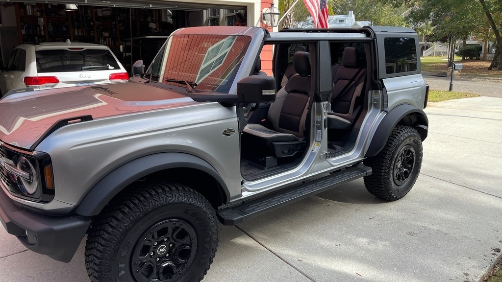 2022 Ford Bronco Wildtrak  photo