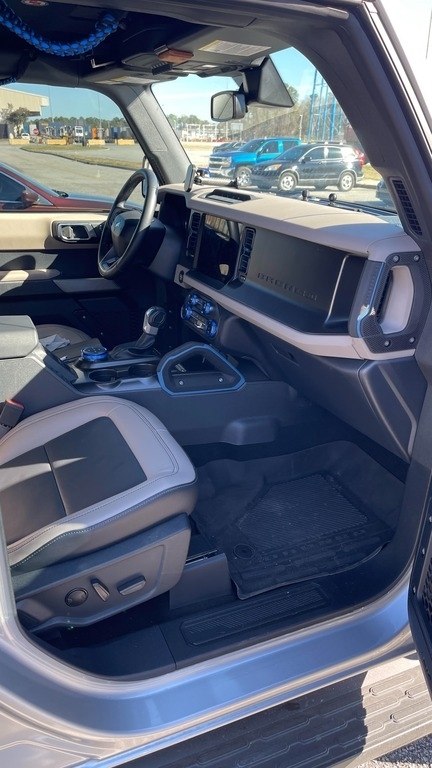 2022 Ford Bronco Wildtrak  photo
