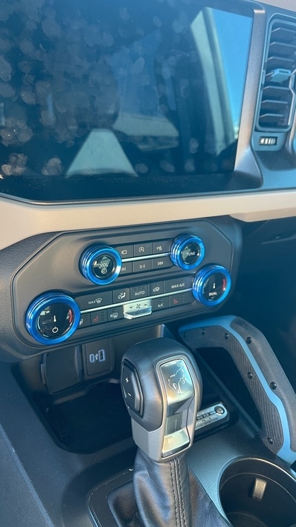 2022 Ford Bronco Wildtrak  photo