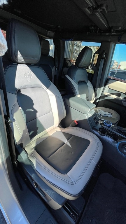 2022 Ford Bronco Wildtrak  photo