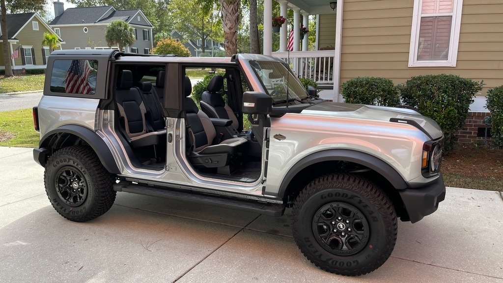 2022 Ford Bronco Wildtrak  photo