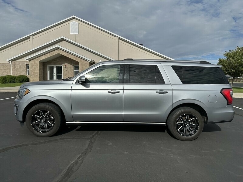 2020 Ford Expedition Max Limited photo