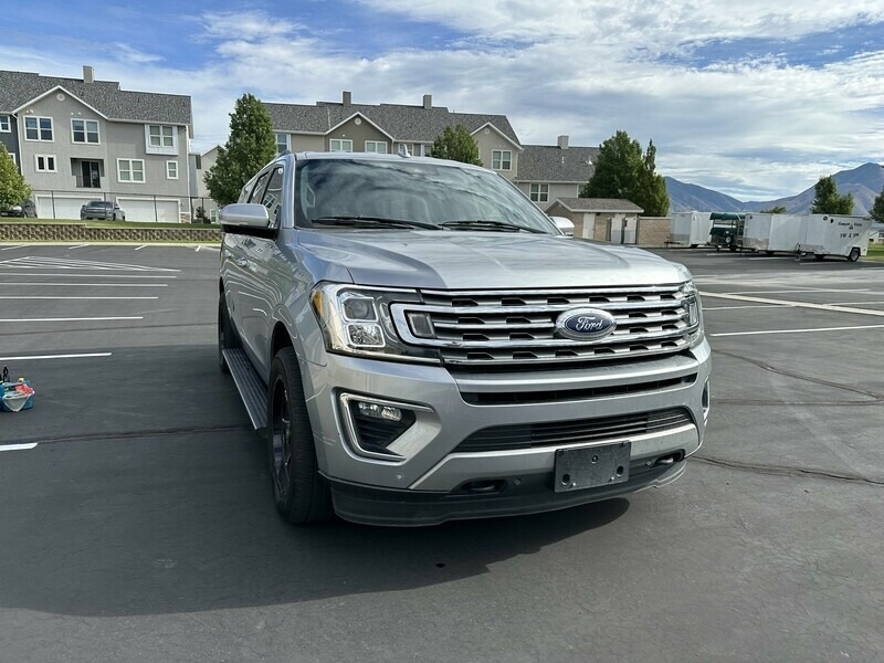 2020 Ford Expedition Max Limited photo