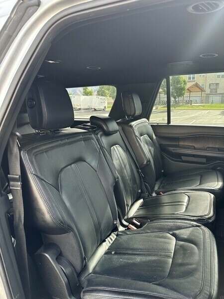 2020 Ford Expedition Max Limited photo