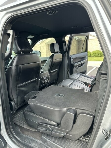 2020 Ford Expedition Max Limited photo