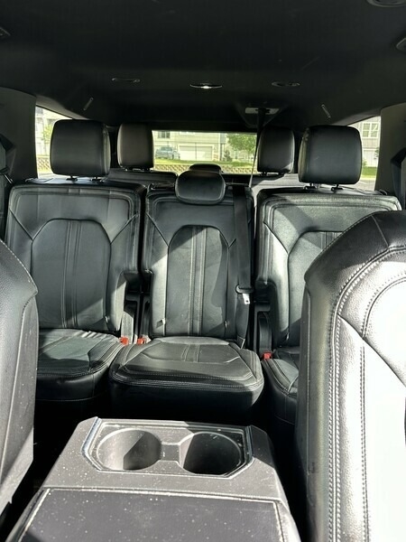 2020 Ford Expedition Max Limited photo