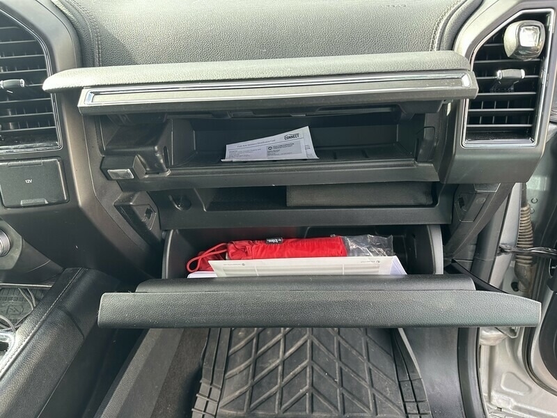 2020 Ford Expedition Max Limited photo