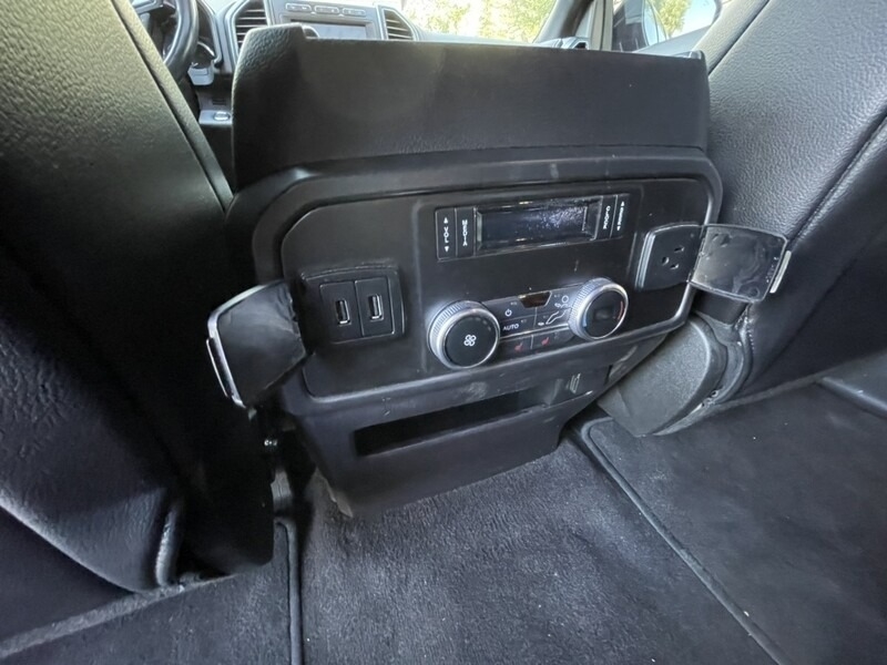2019 Ford Expedition Max Limited photo