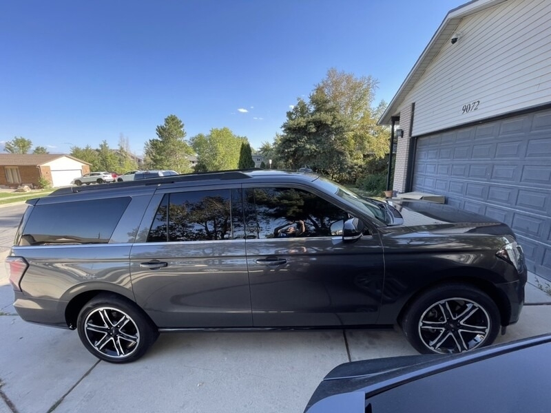 2019 Ford Expedition Max Limited photo