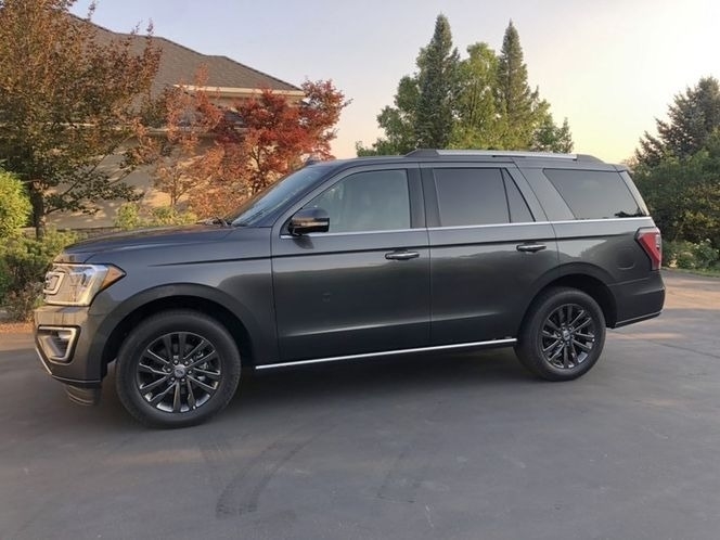 2020 Ford Expedition Limited photo