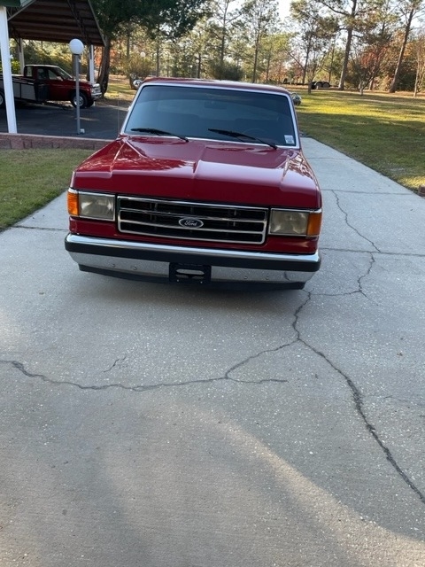 1991 Ford F-150 S photo