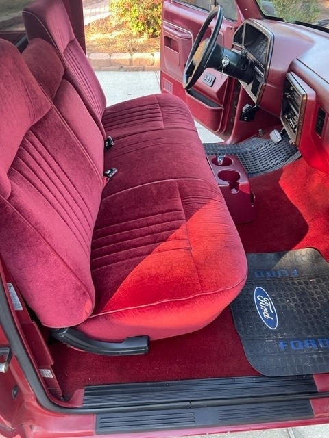 1991 Ford F-150 S photo