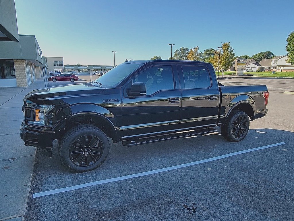 2020 Ford F-150 XLT photo