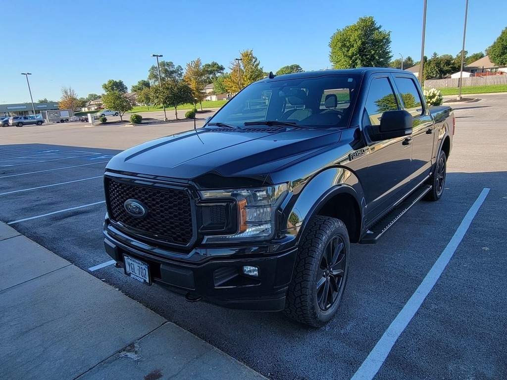 2020 Ford F-150 XLT photo