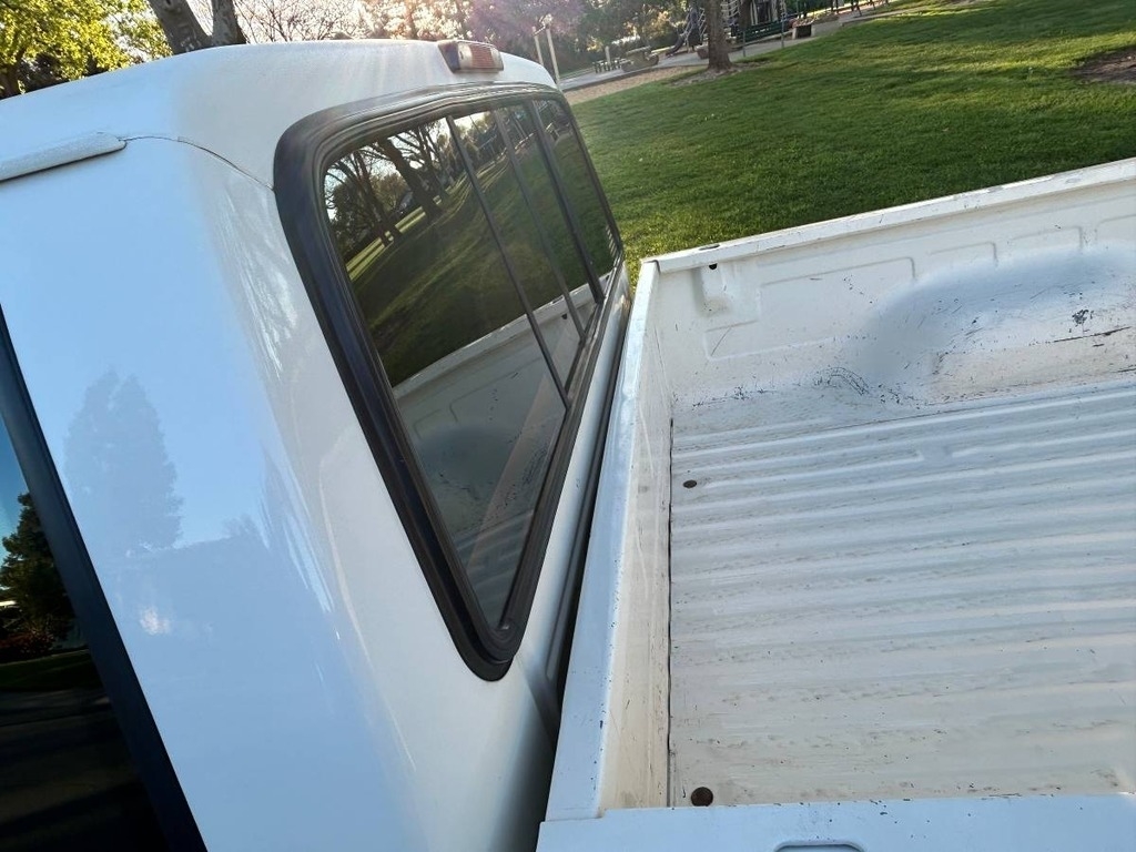 1995 Ford F-150 XL photo