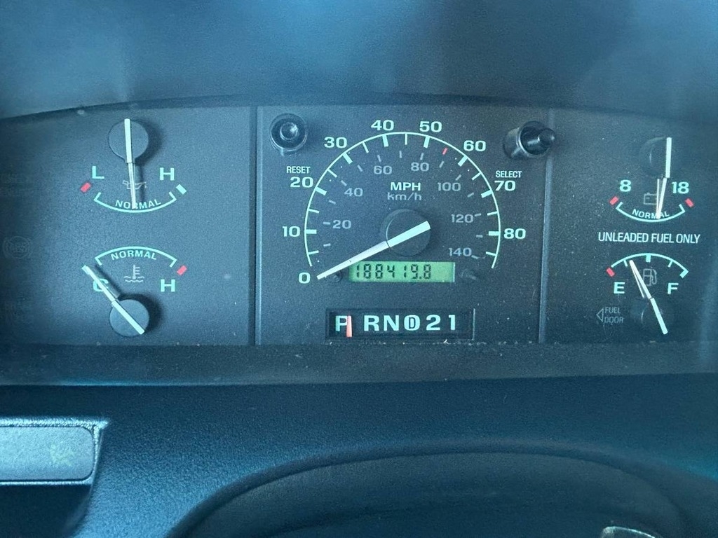 1995 Ford F-150 XL photo