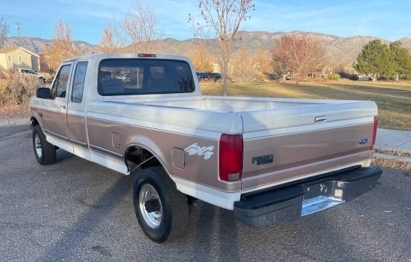 1997 Ford F-250 XLT photo