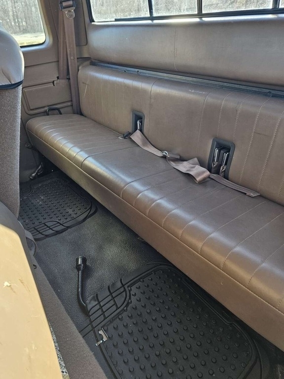 1997 Ford F-250 XLT photo