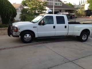 1999 Ford F-350 XLT Crew Cab
