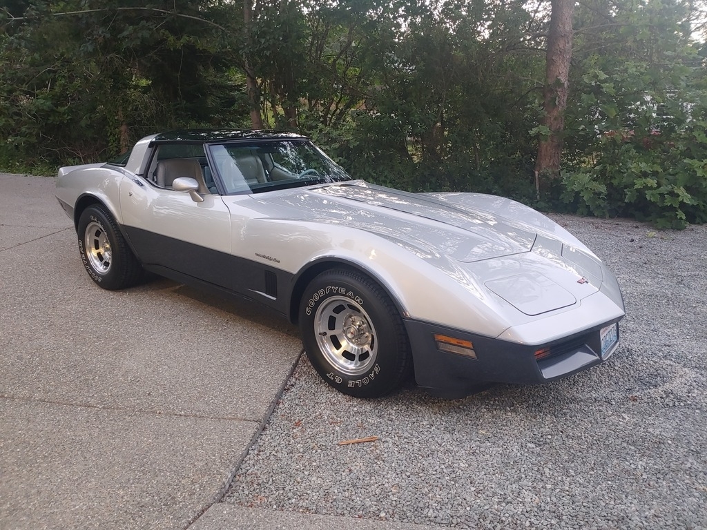1982 Chevrolet Corvette photo