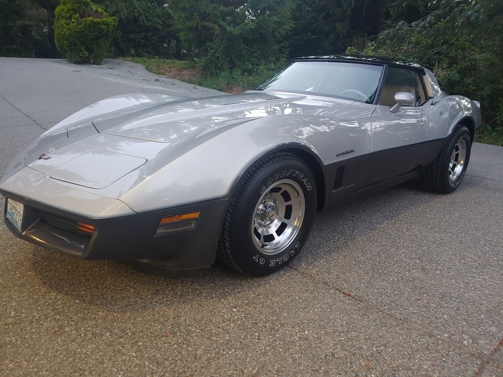 1982 Chevrolet Corvette photo
