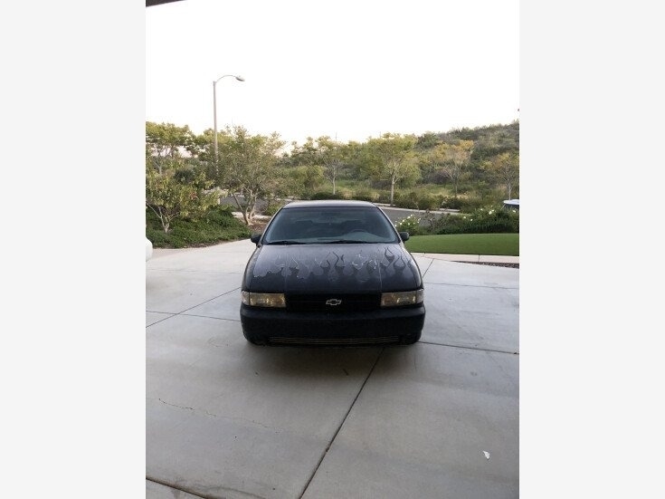 1995 Chevrolet Impala SS photo