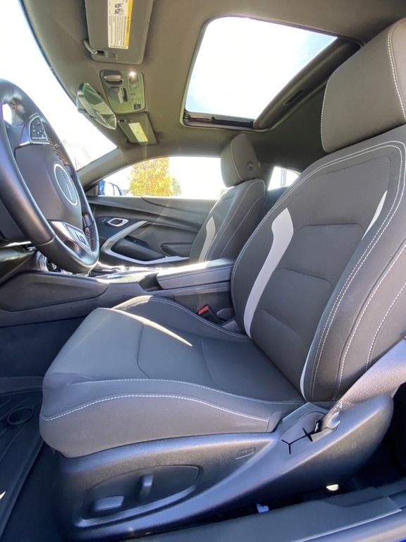 2016 Chevrolet Camaro LT photo