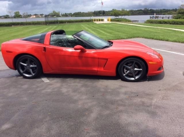 2011 Chevrolet Corvette photo