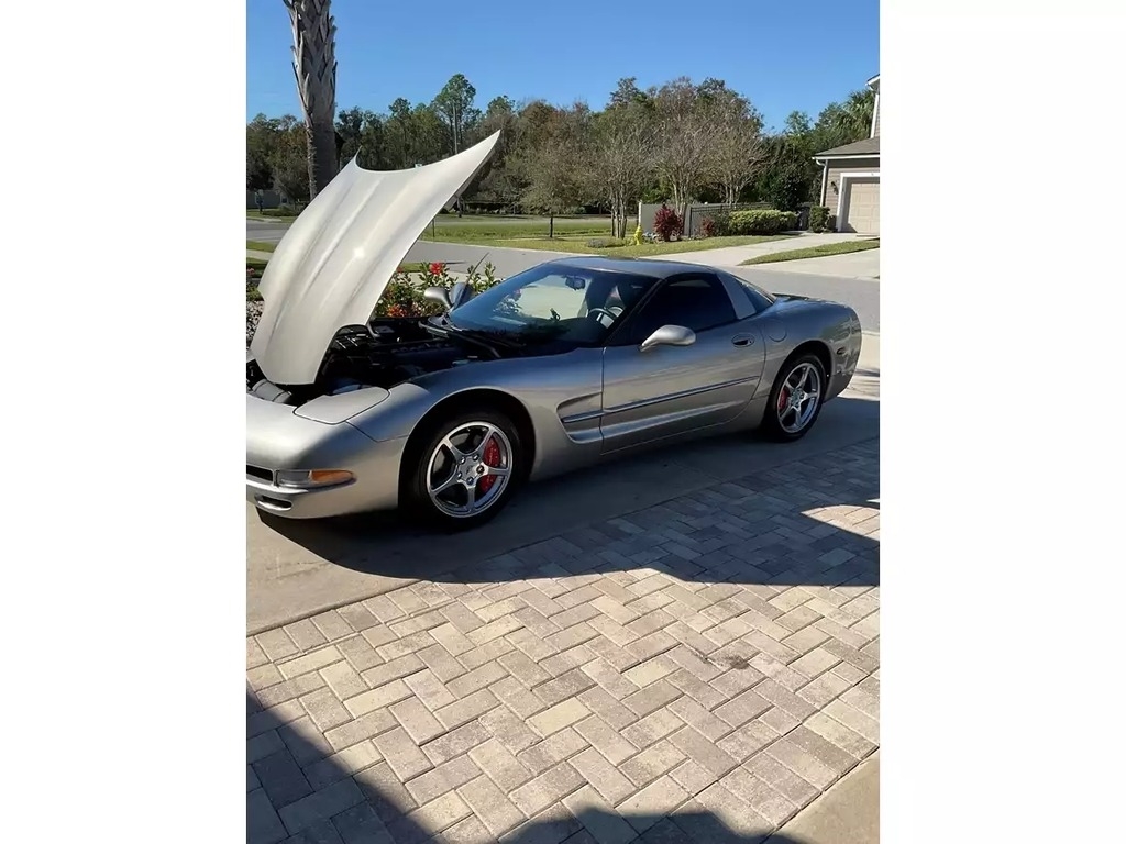 2000 Chevrolet Corvette Coupe