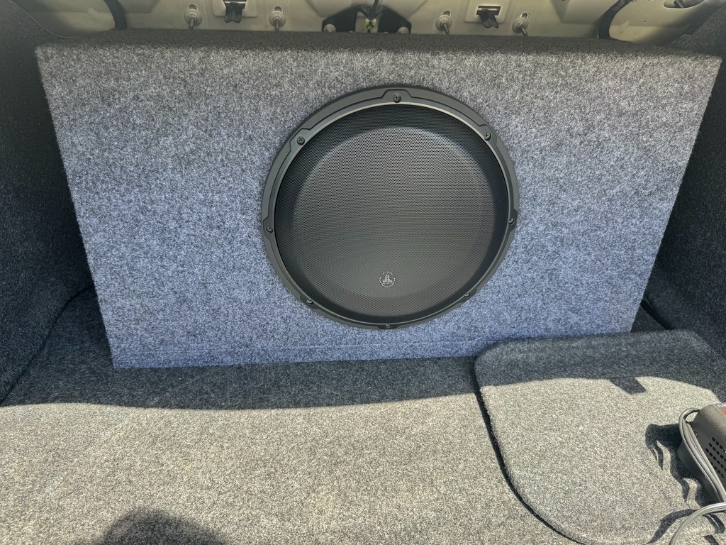 2012 Cadillac MDX photo
