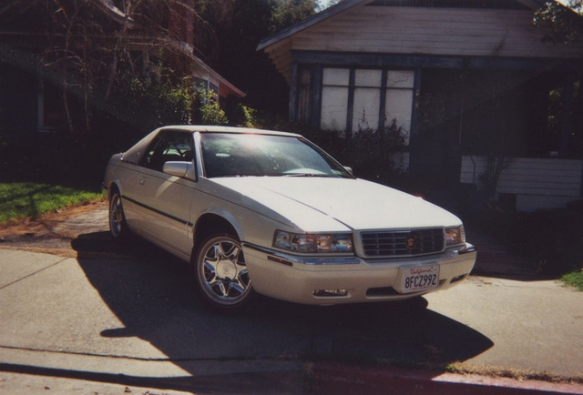 2001 Cadillac Eldorado ESC photo