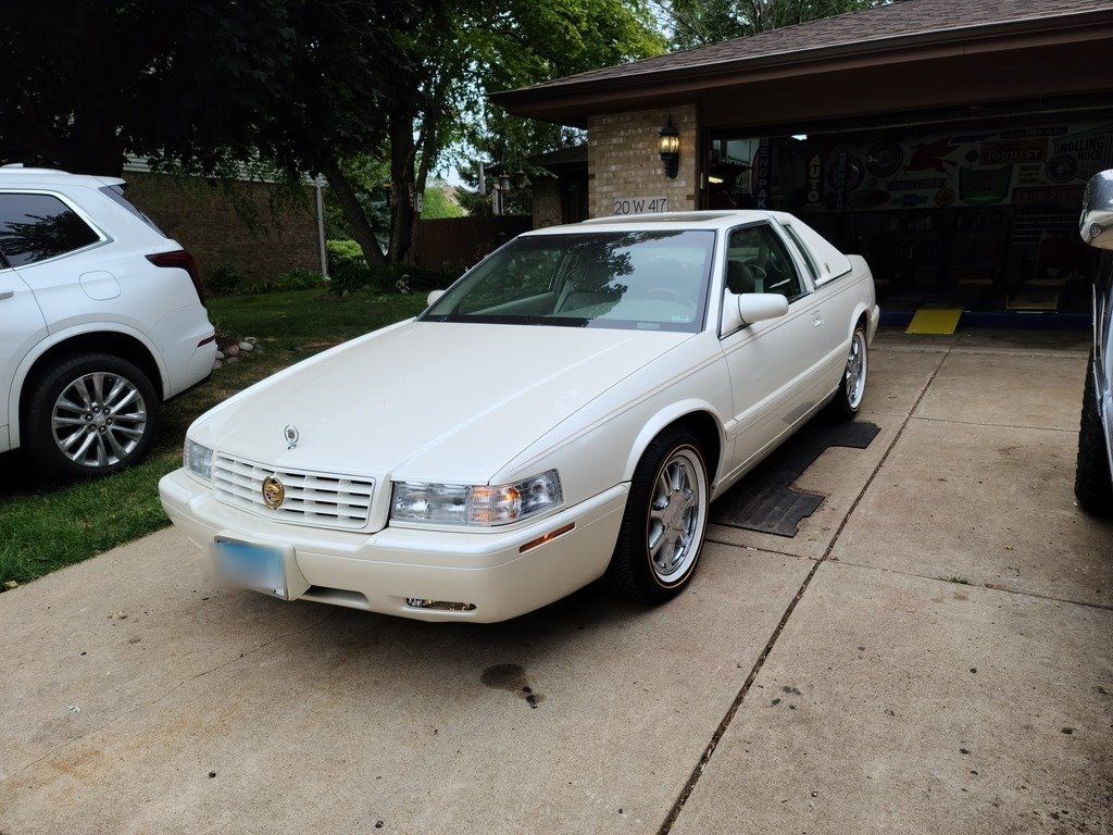 2002 Cadillac Eldorado ETC Coupe