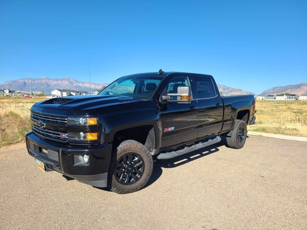 2018 Chevrolet Silverado 2500HD LTZ photo