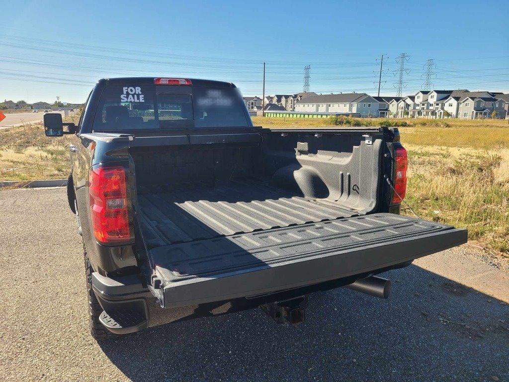 2018 Chevrolet Silverado 2500HD LTZ photo